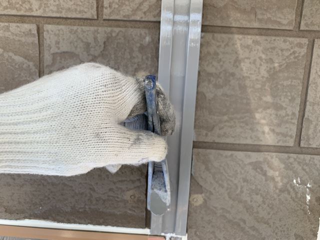 外壁フッ素塗装　目地カバー