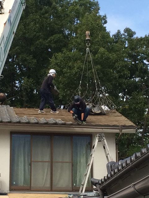 松本市中山屋根葺き替え瓦おろし