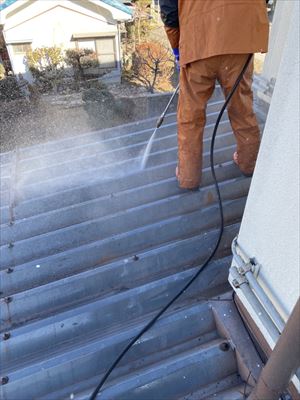 塩尻市折半屋根