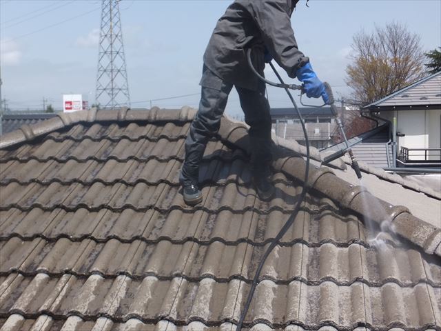 塩尻幸町モニエル瓦塗装