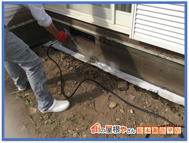 ウッドデッキシロアリ駆除