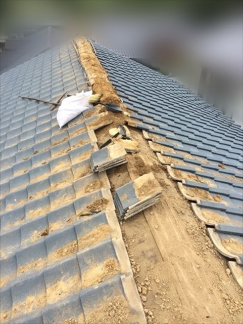 塩尻市セメント瓦からガルバリウム鋼板へ葺き替え工事3