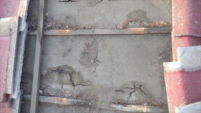 松本市セメント瓦雨漏り調査3