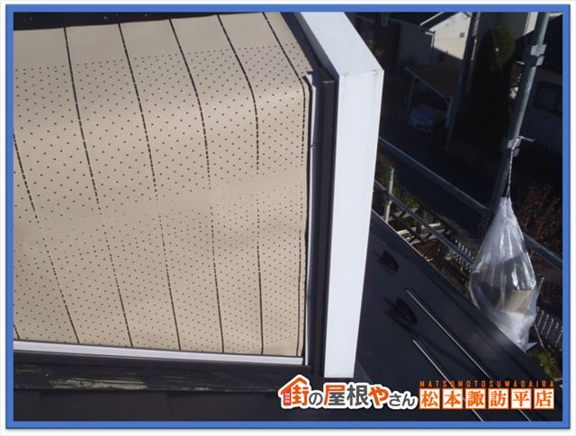 箕輪町カバー工法