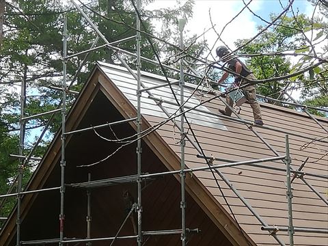 別荘屋根塗装