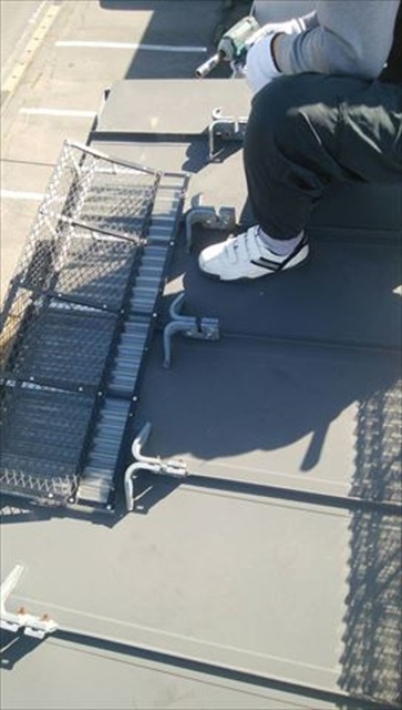 諏訪市雪止め設置工事2