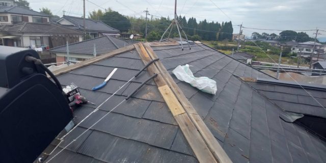 棟板金撤去の様子