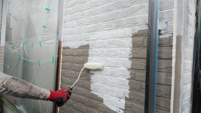 塗装工事　下塗り