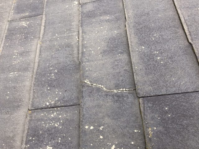 コロニアルひび割れの様子