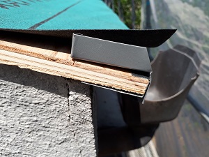 軒先防水シート被せ