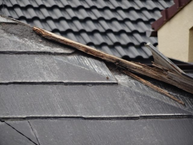 鹿児島市 板金剥がれの様子