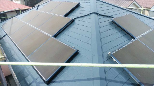 屋根の塗装工事完成の様子