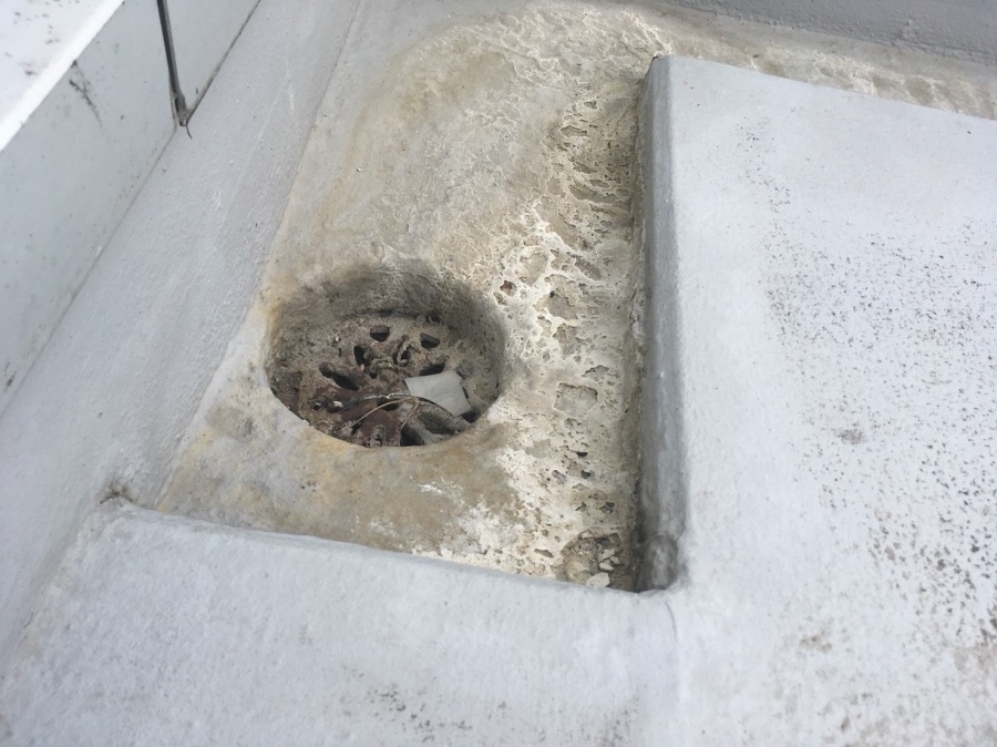 エフロレッセンス