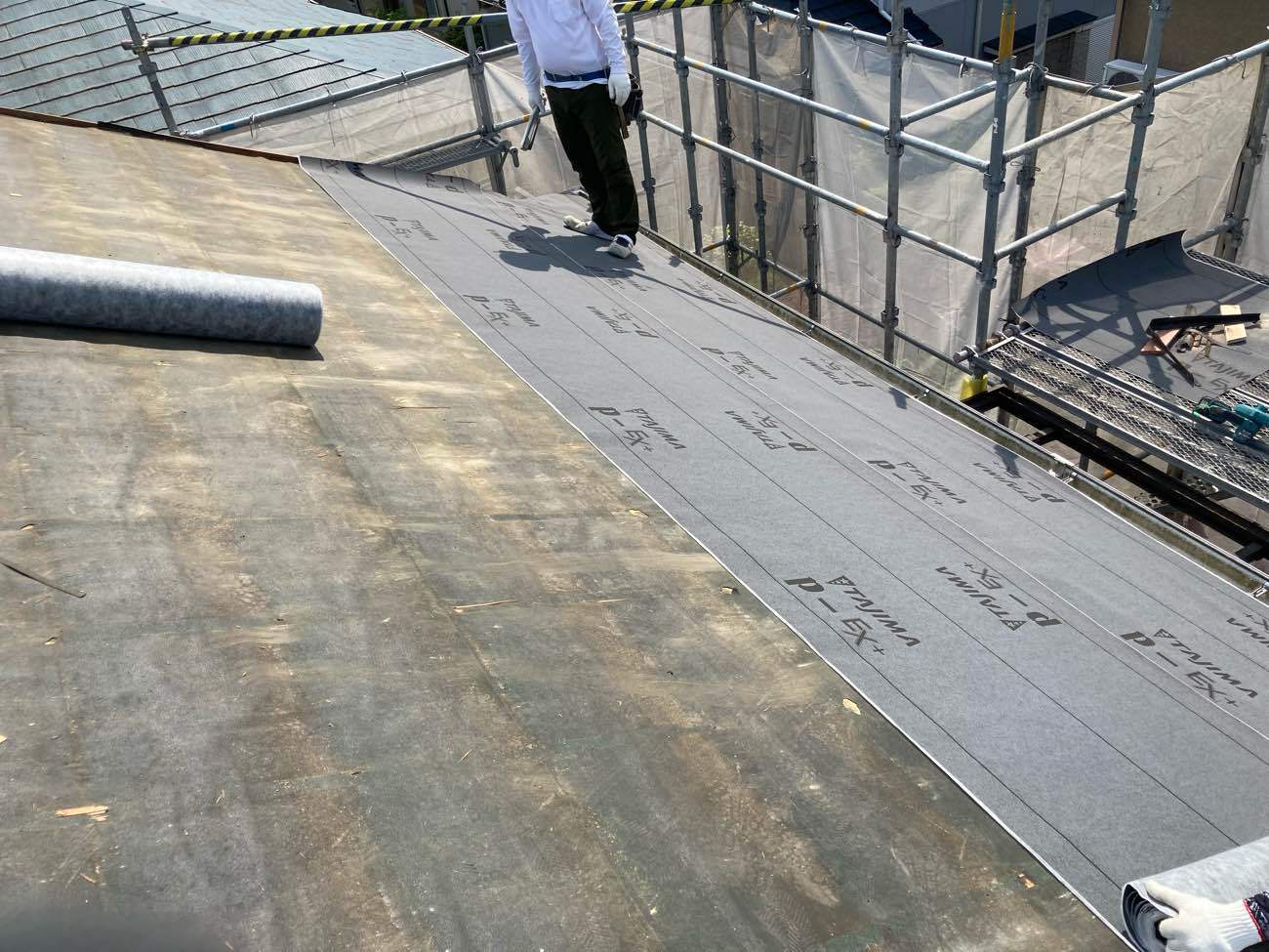 ルーフィング貼り