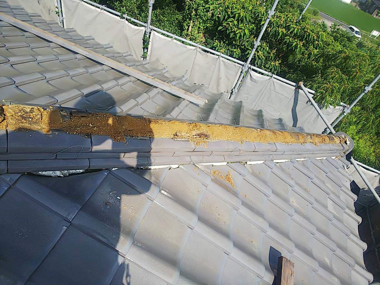 棟瓦積み直し工事