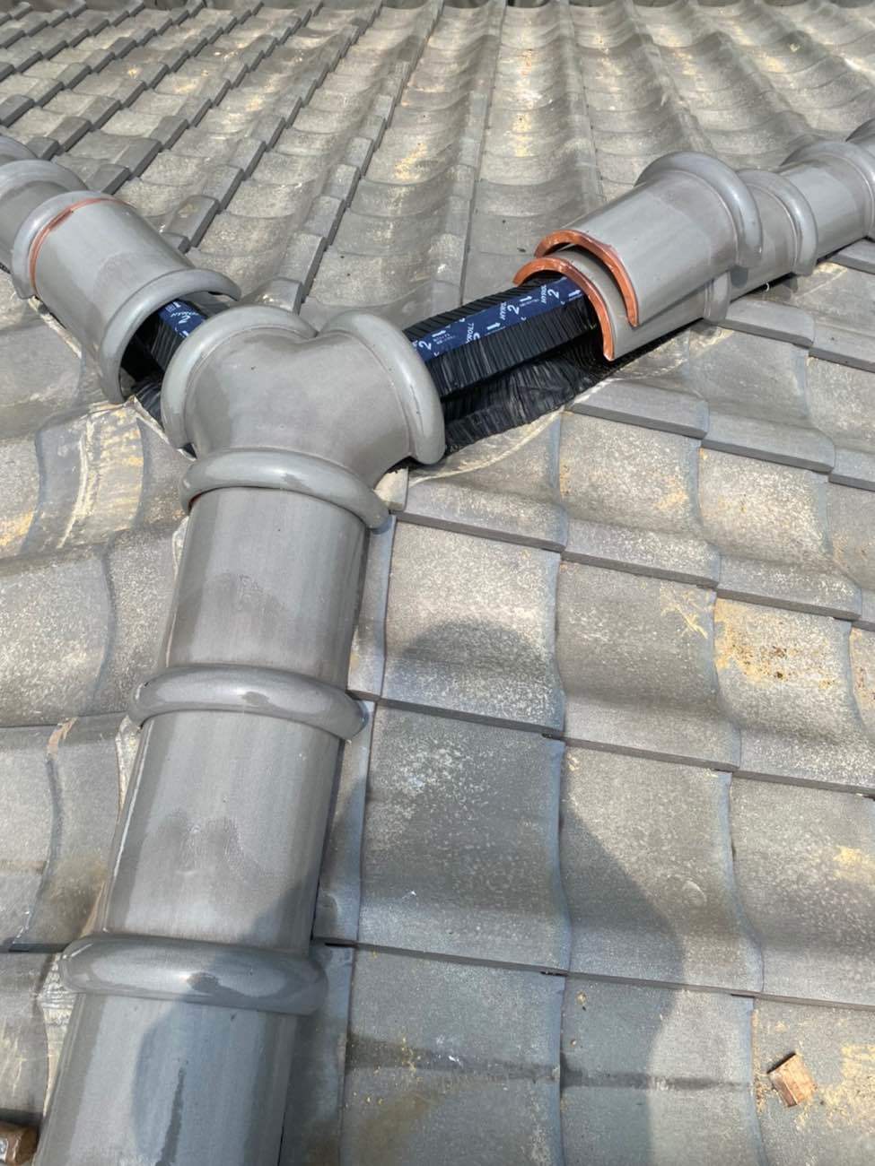 棟瓦積み直し工事