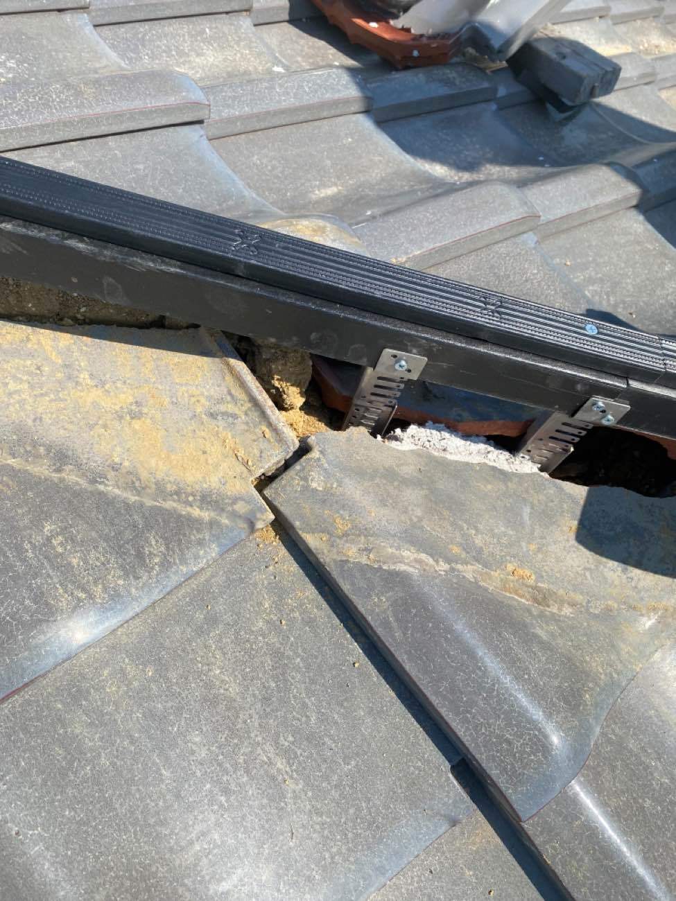 棟瓦積み直し工事