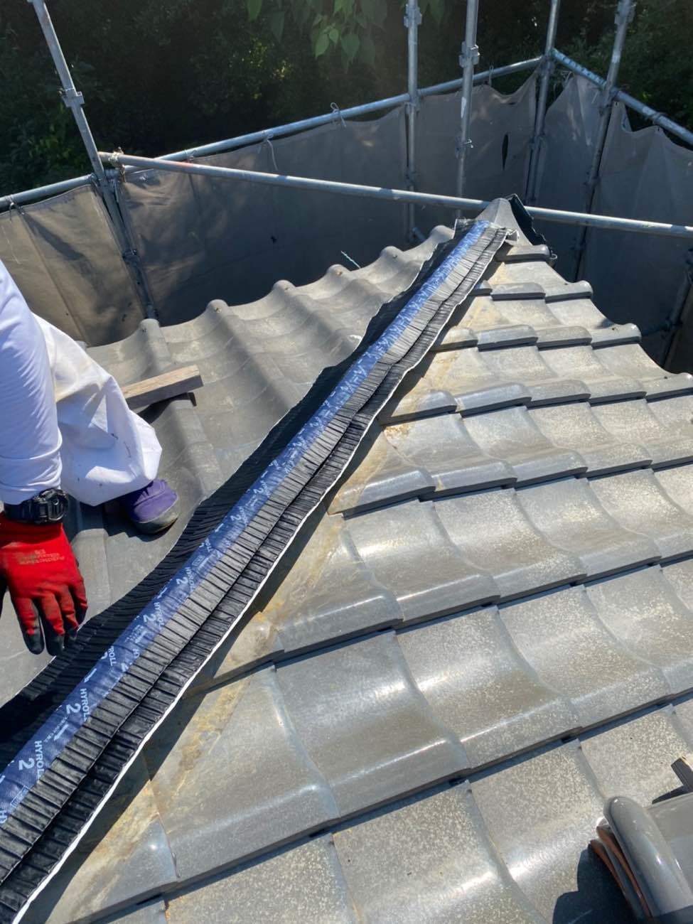 棟瓦積み直し工事