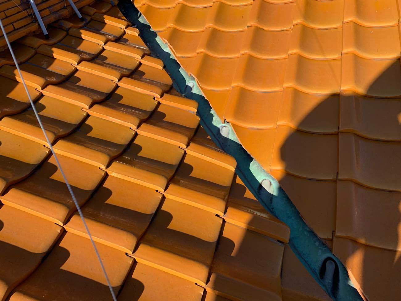 銅板の見分け方として、少し青いのが特徴です