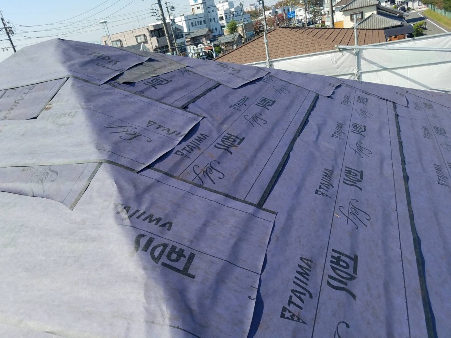 屋根カバー工法　エコグラーニ