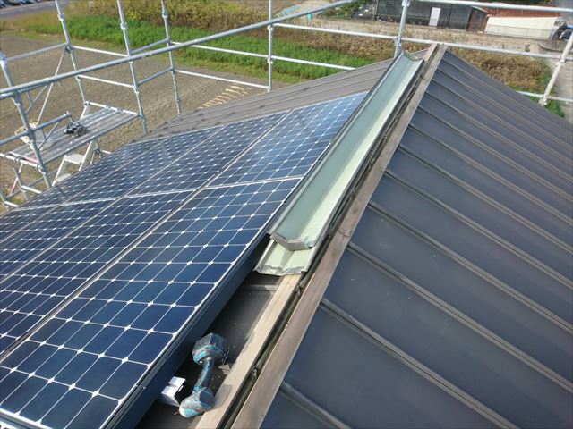 既存棟板金撤去