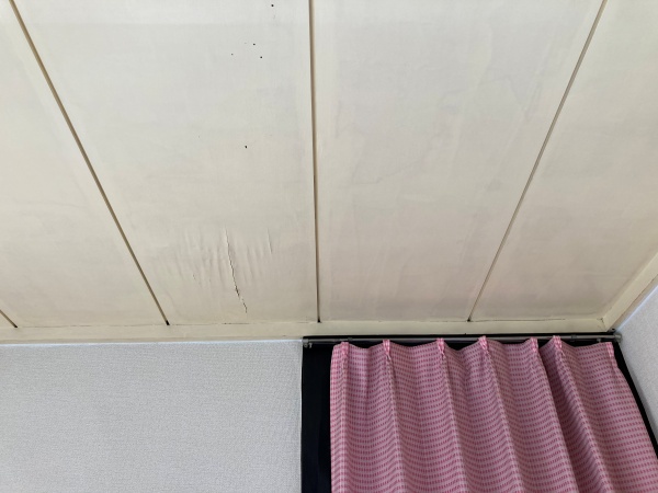 名古屋市北区　雨染み状況