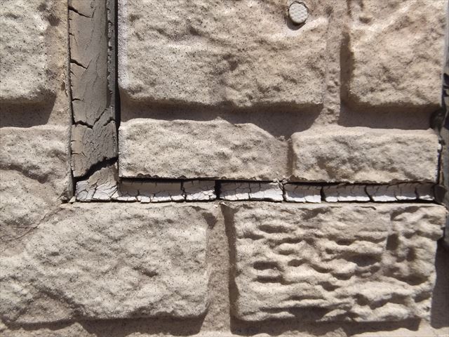 アクセント外壁の退色劣化