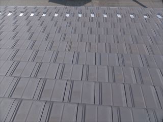 瓦の割れ等の不具合確認