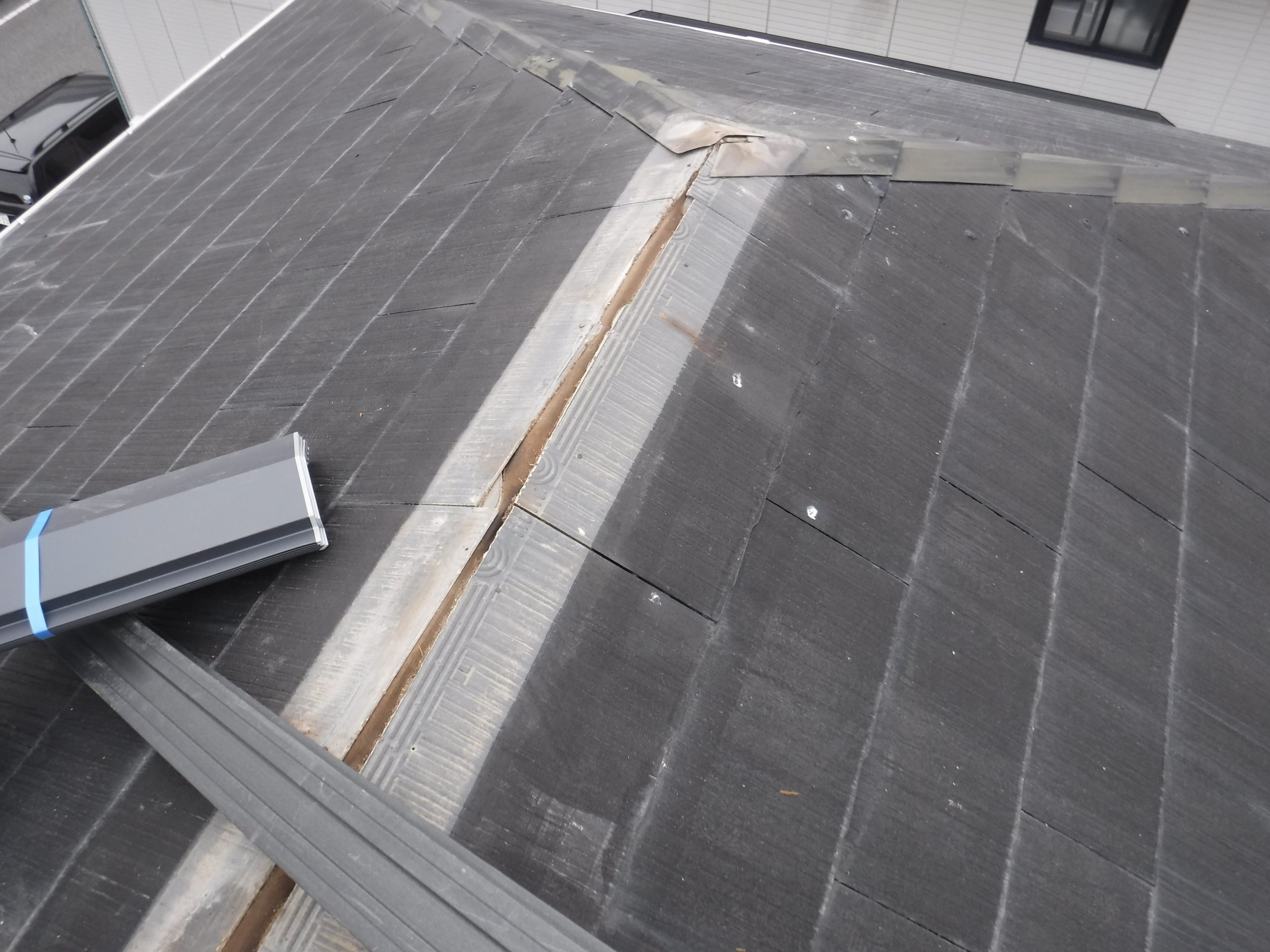 既存棟板金の撤去作業