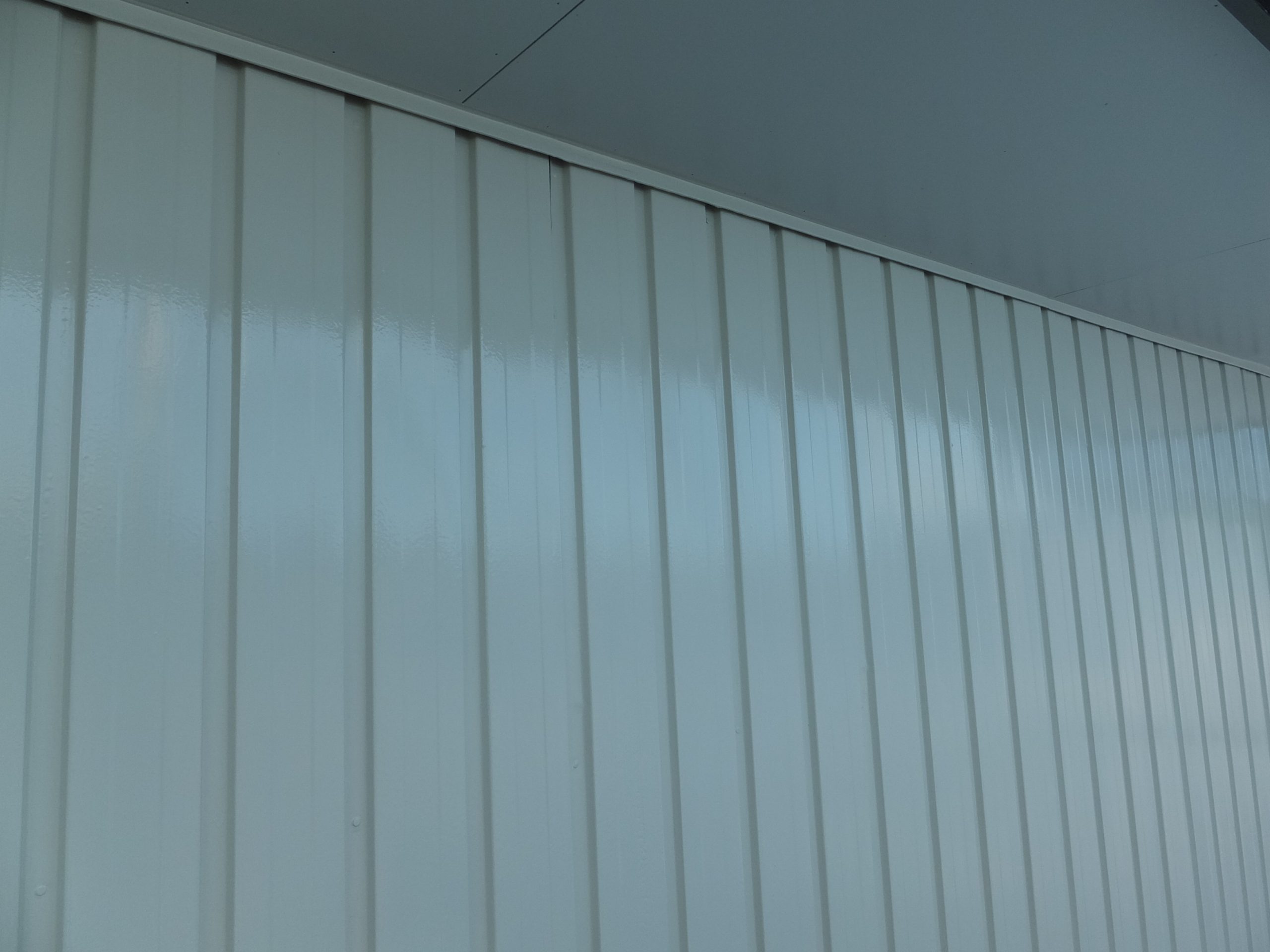 外壁トタン　塗装後