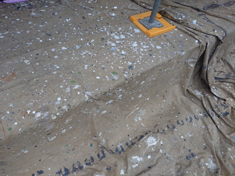 塗装工事　養生作業