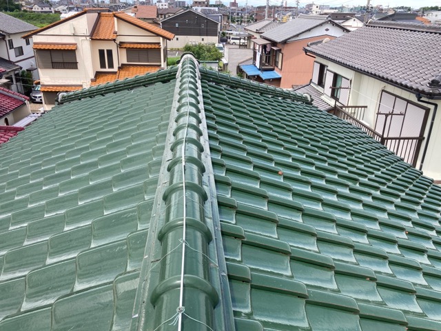 棟のズレ確認をしている