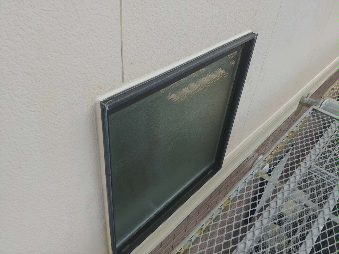 サッシ周りシーリング工事完了