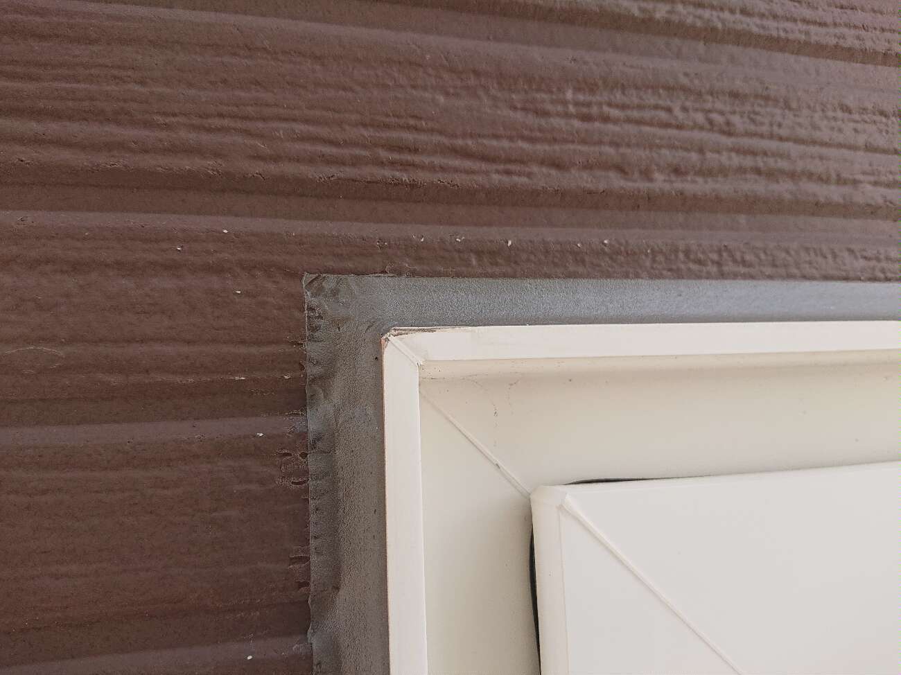 シーリング工事　充填後