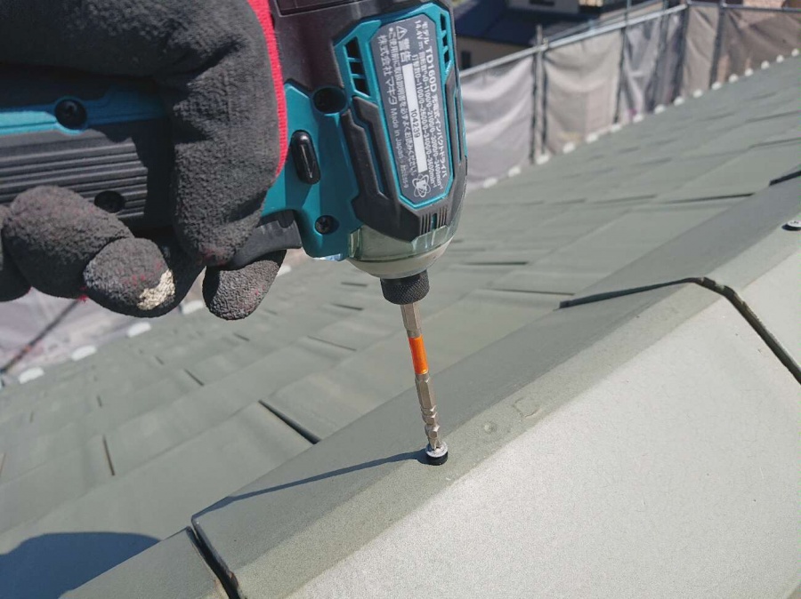 棟瓦の補修工事