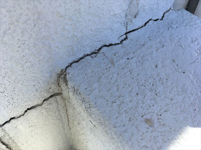 外壁クラック調査