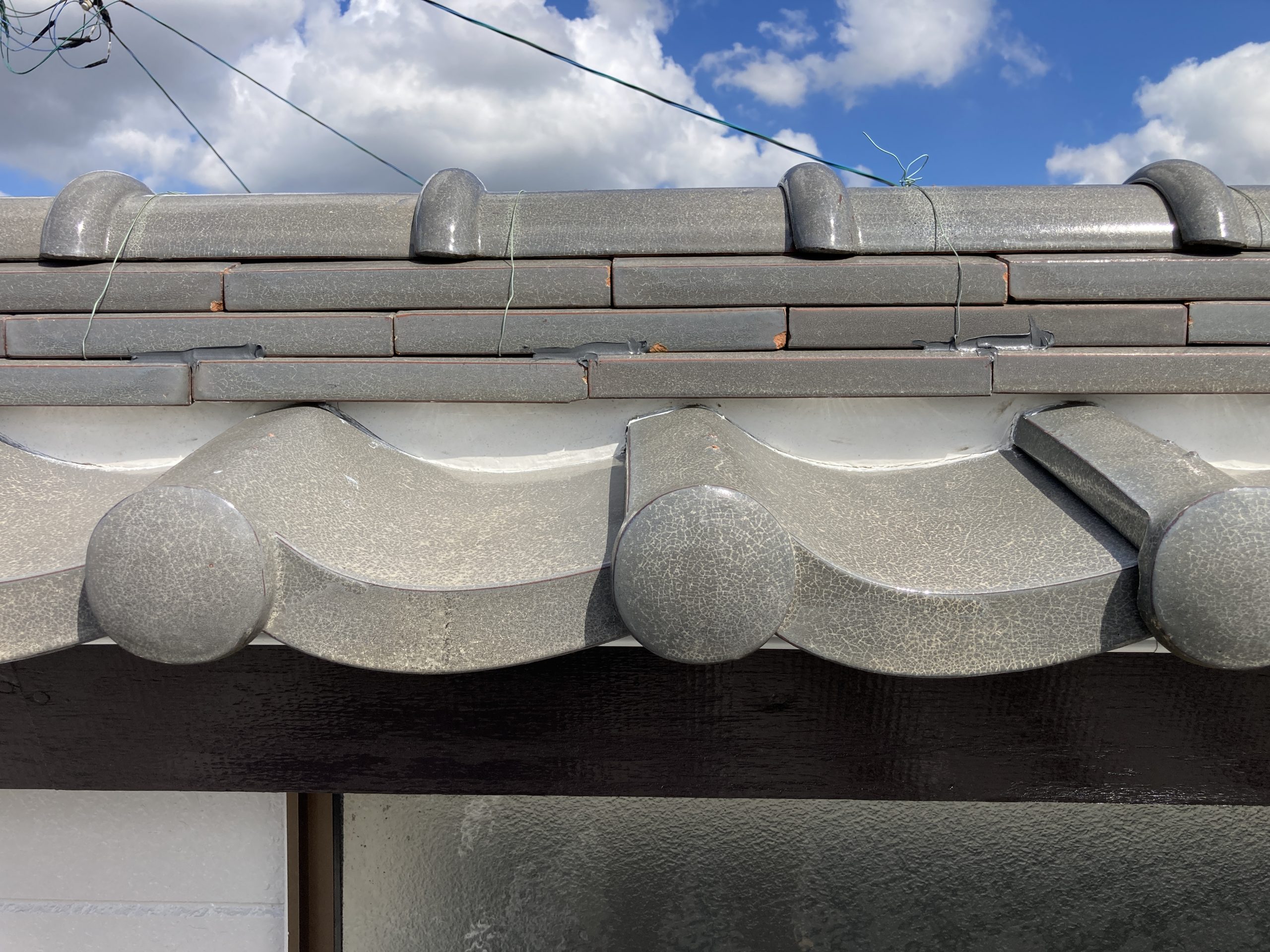 壁際の漆喰工事後