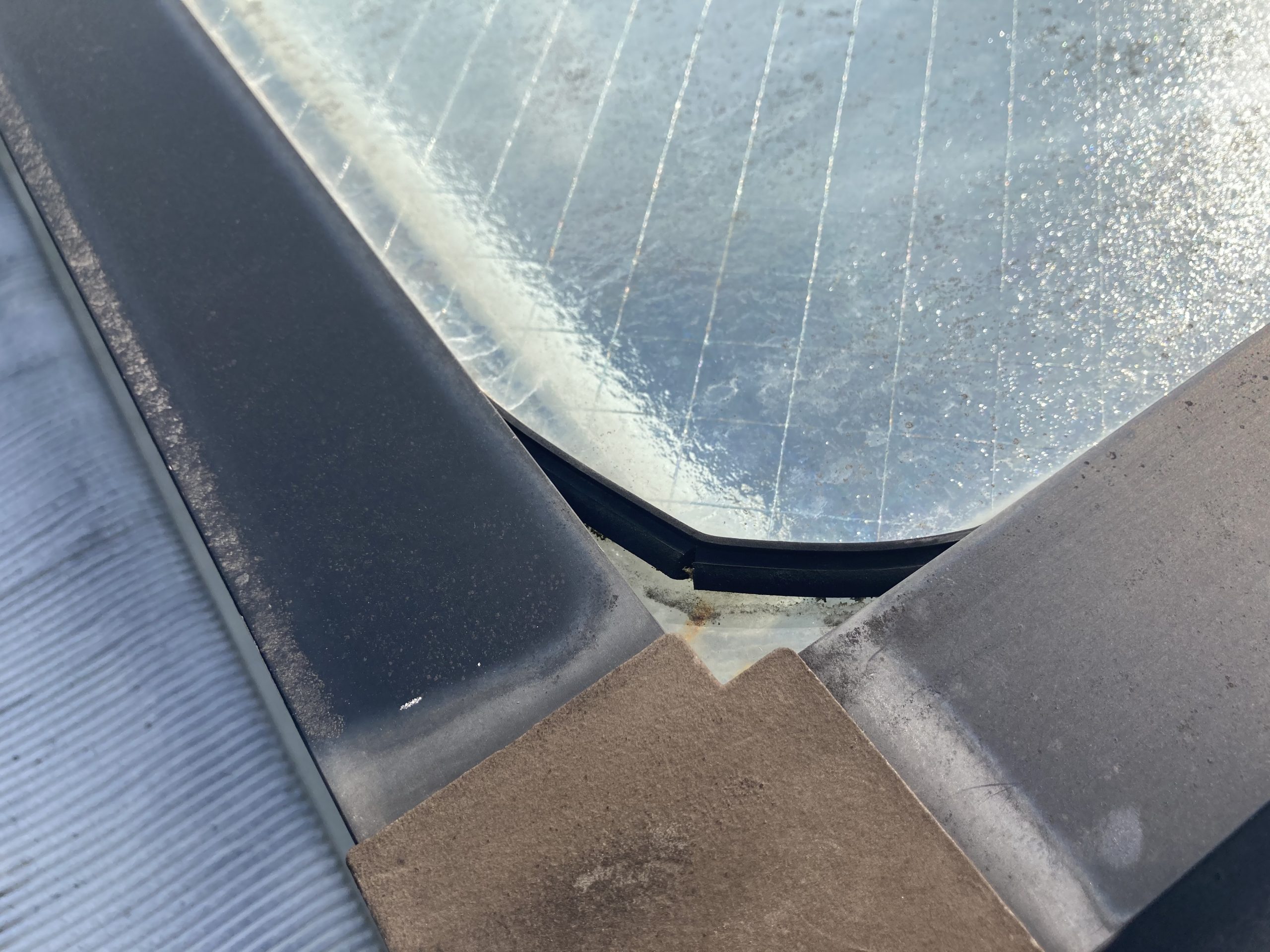 天窓パッキンの劣化