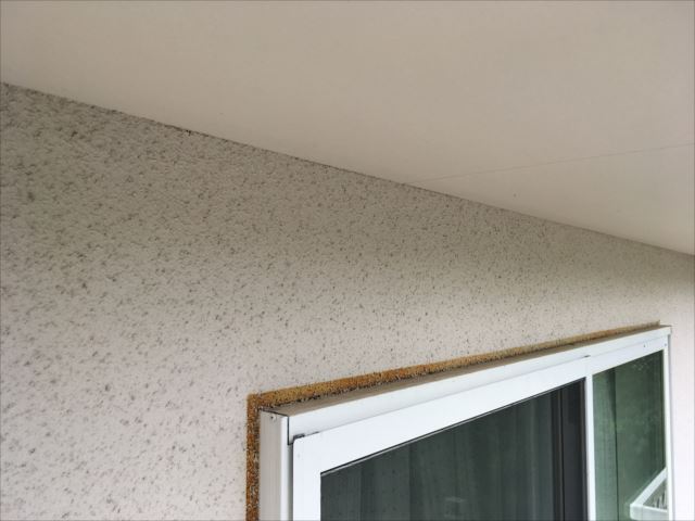 軒天の退色と劣化