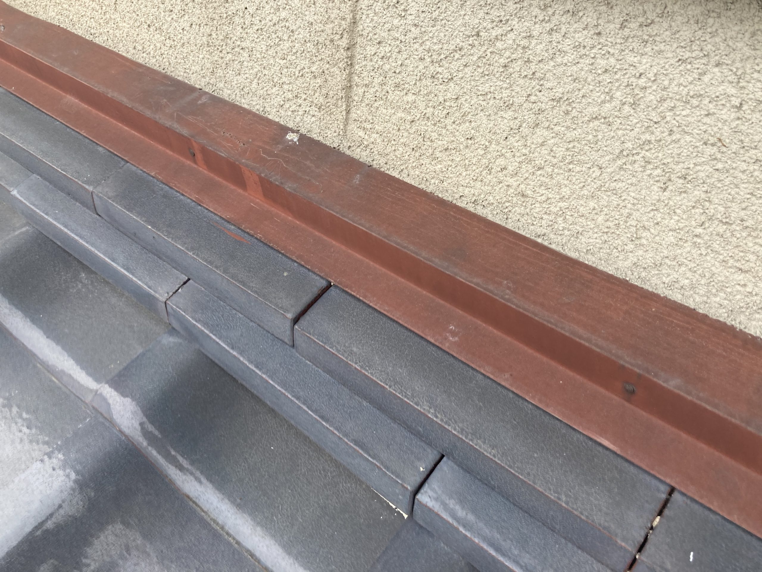 屋根点検　雨押え板金