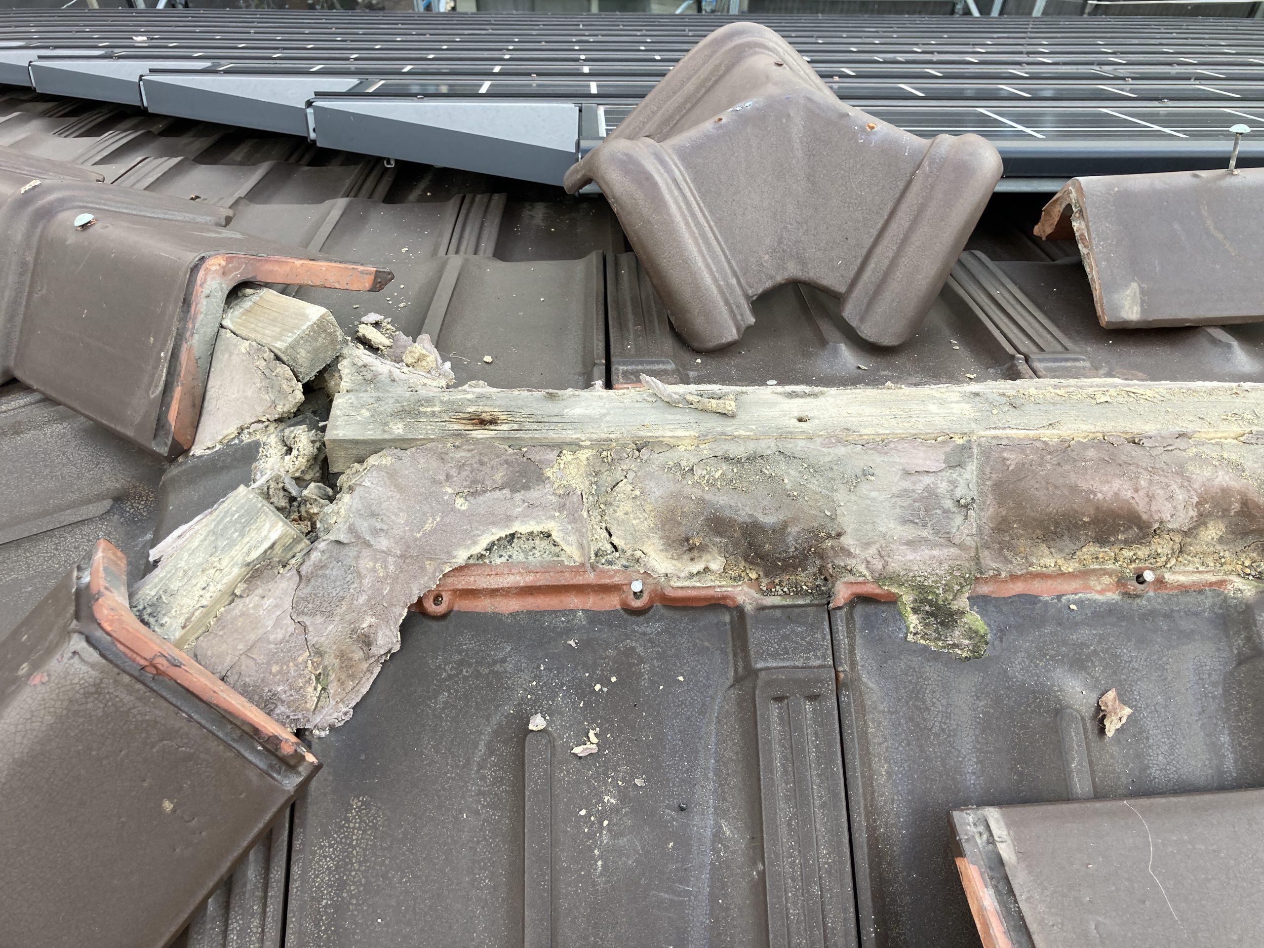 漆喰の様子　劣化