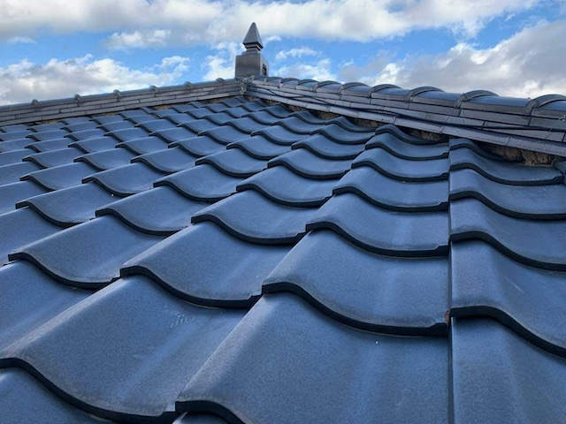 漆喰撤去後の屋根