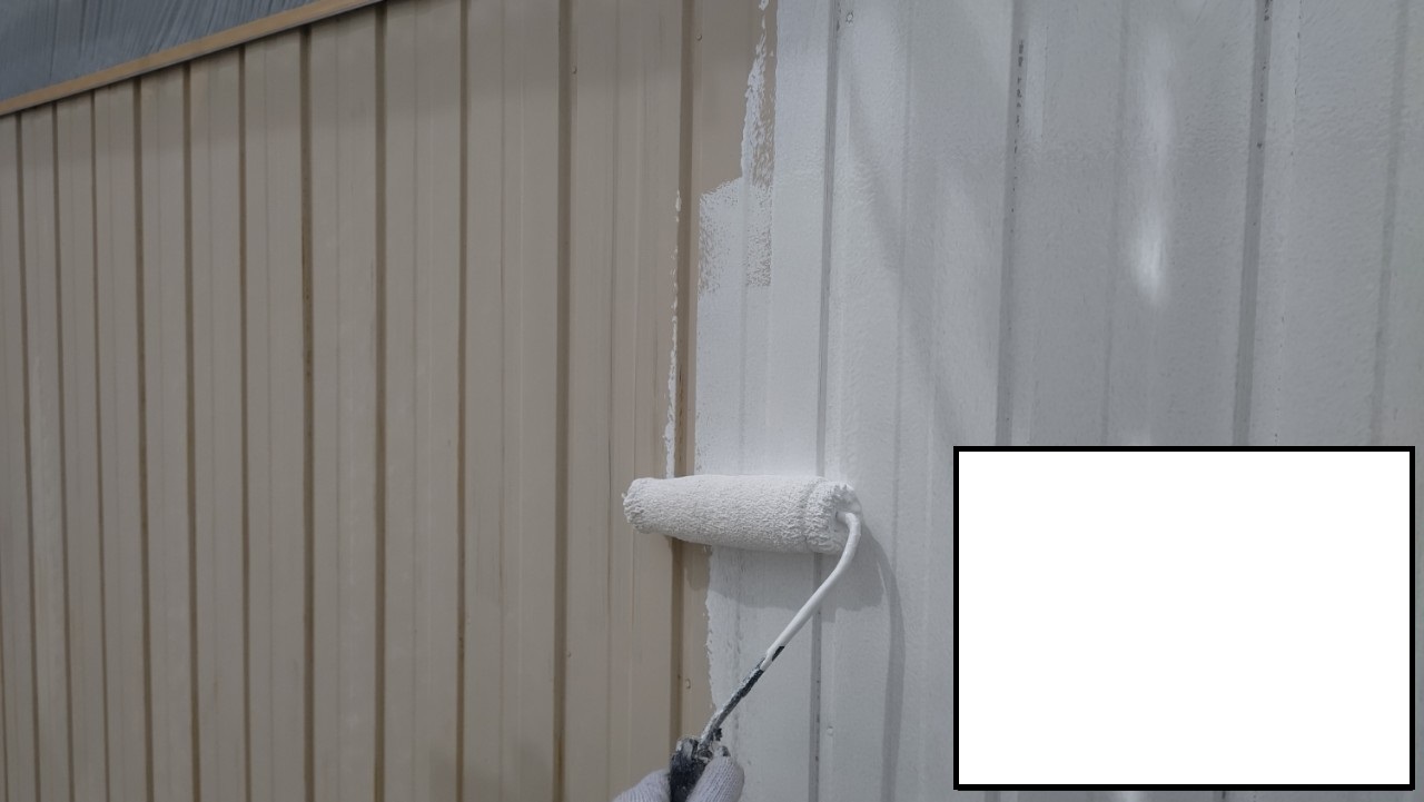 外壁上塗り1回目