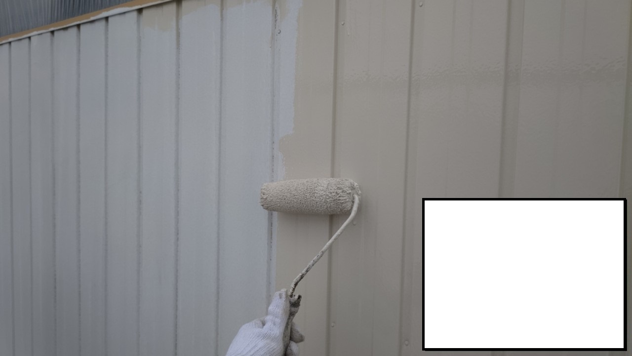 外壁上塗り2回目