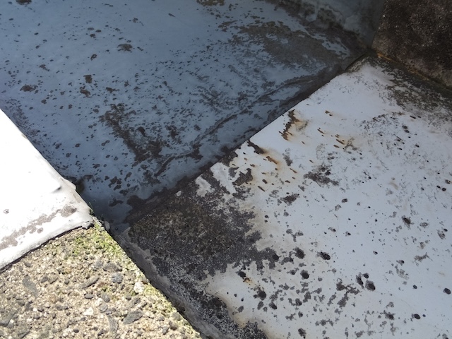 ひび割れ・怪しい部分