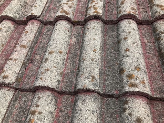 スラリー層の除去が必須なモニエル瓦