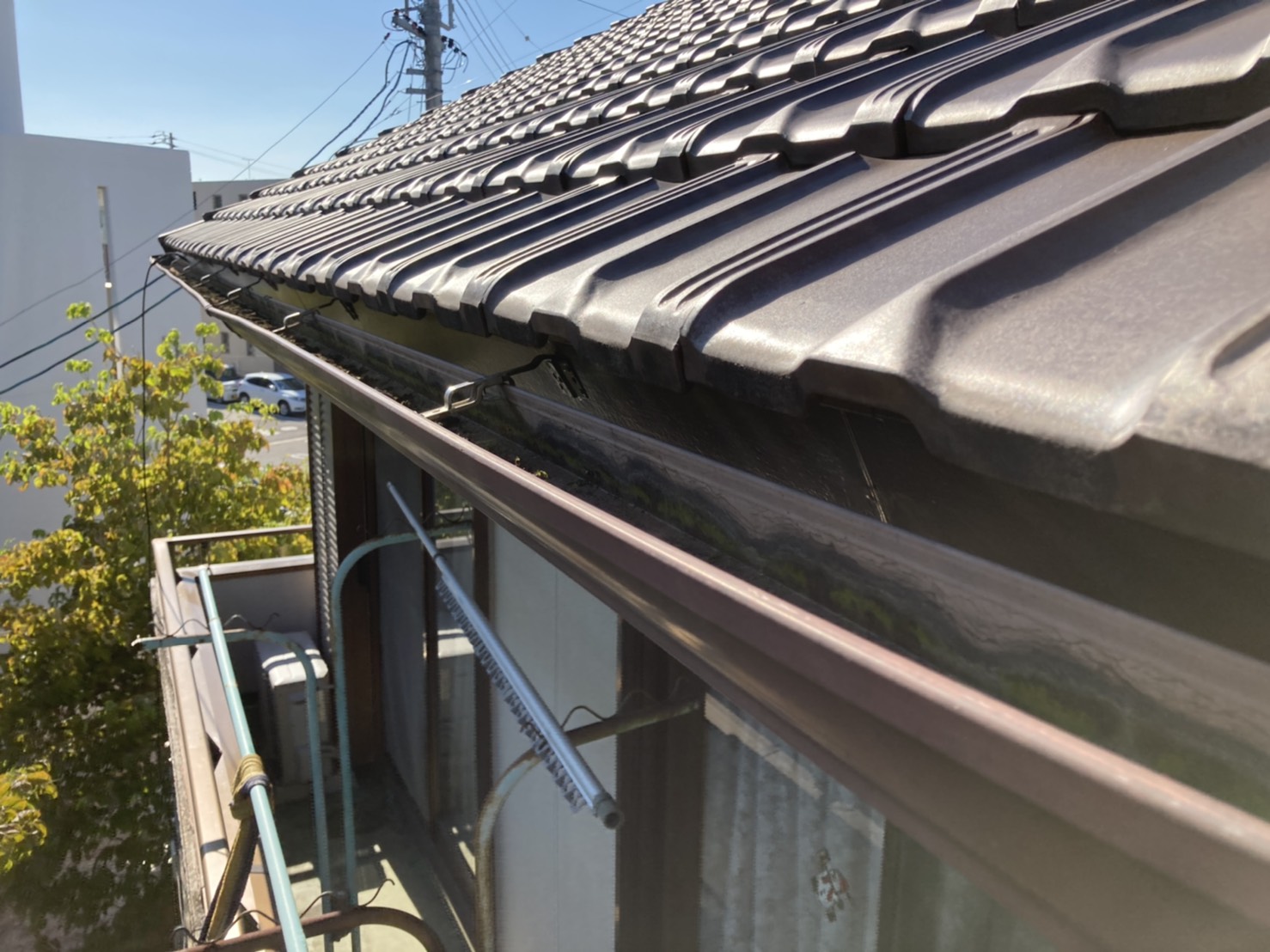 劣化していくとここまで異常な曲がり方をしてしまいます