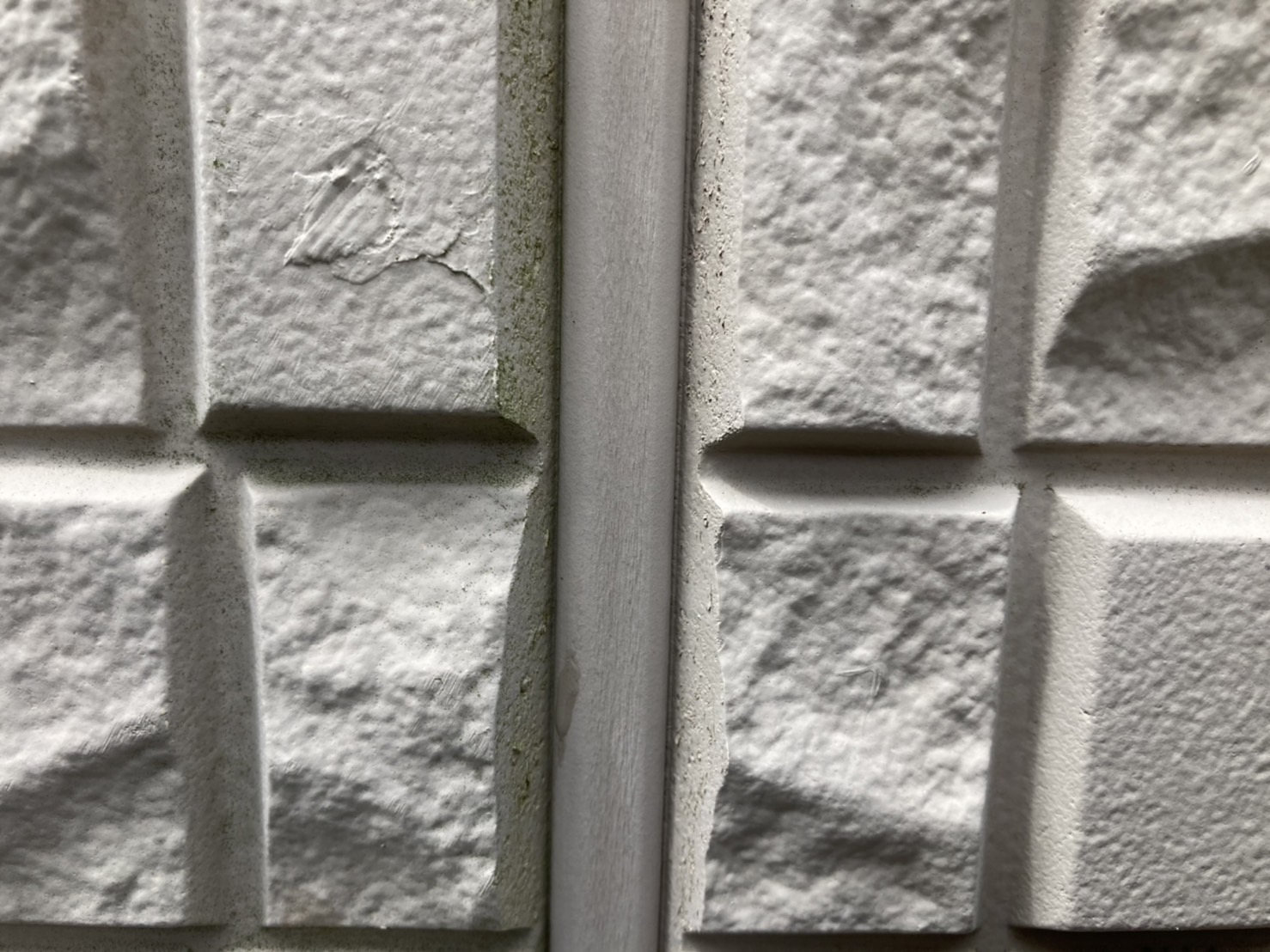 目地棒（定型目地）というものになります