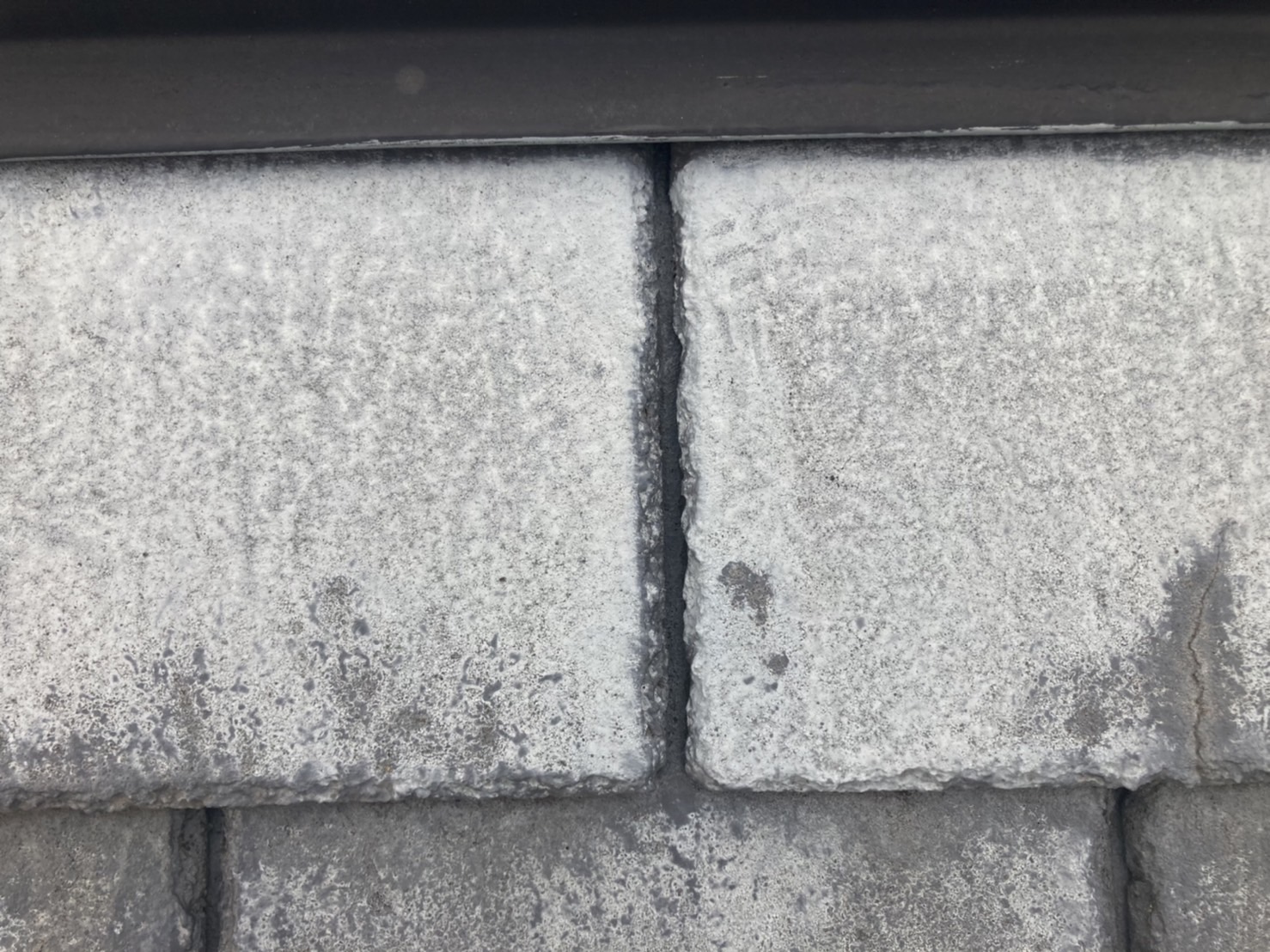 このスリットがあるため、塗装が難しいのです