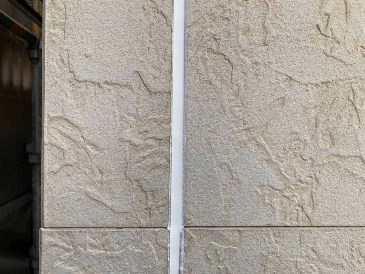 最後に養生を撤去し、完成